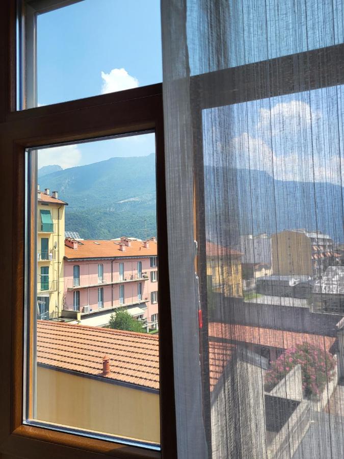 Appartement Casa Lariana à Lecco Extérieur photo