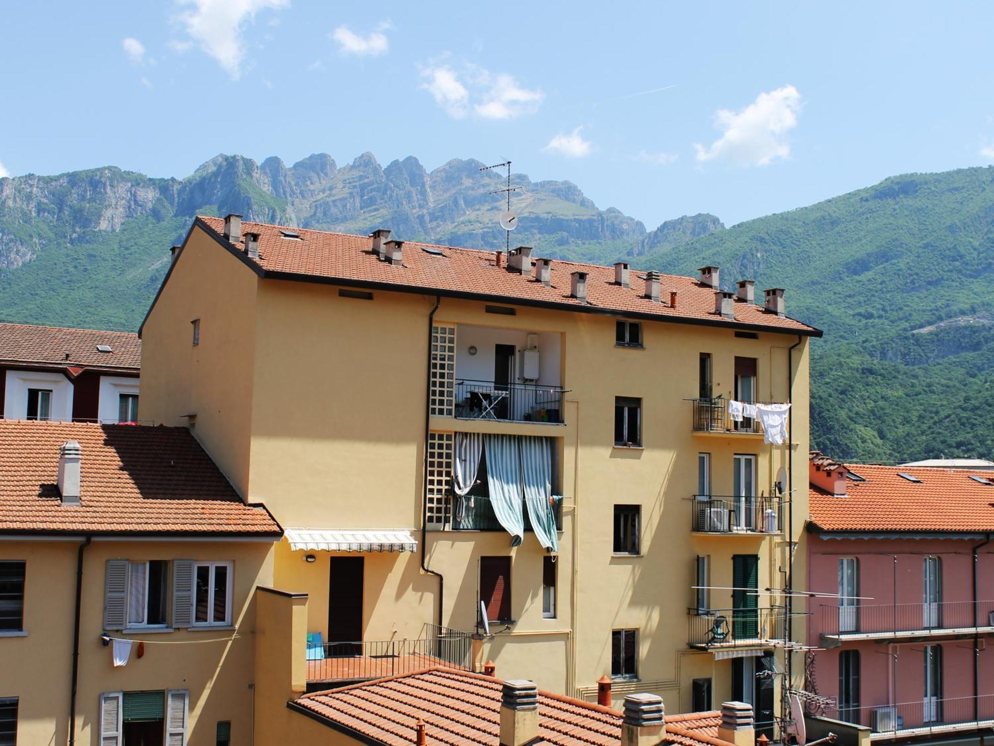 Appartement Casa Lariana à Lecco Extérieur photo